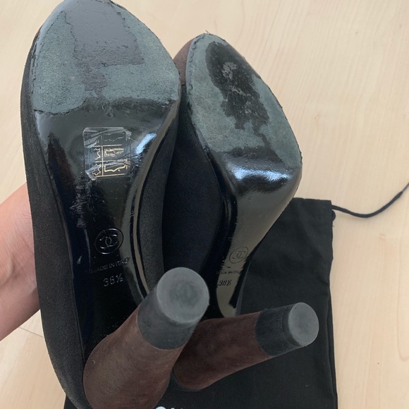 Chanel Classic Chanel pumps hidden platform. Size 38.5 with dustbag - Picture 10 of 13